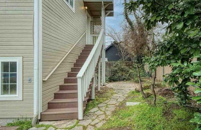 Medford Home and 2 Condos With Pool and Hot tub - Foto 33