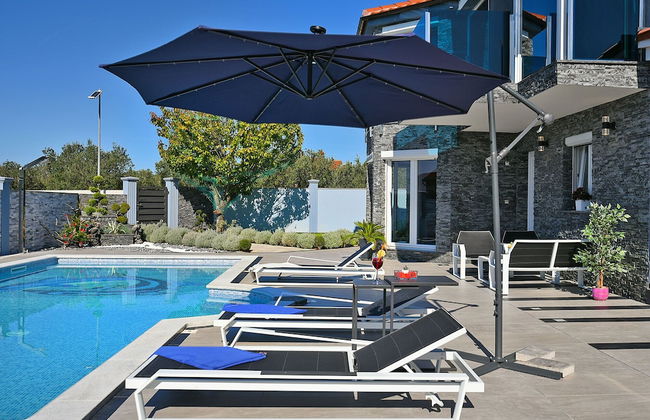 House 1971 - Photo 69