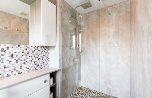 Stratford House - Perfect for a get together - Foto 33