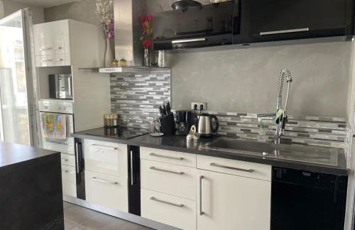 « Le lumineux » proche tramway/centre Montpellier - Photo 15