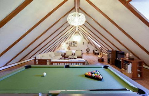 Beautiful Home In Kucice With Wifi - Photo 4