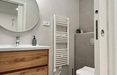 BLUE apartment with shared pool - Foto 17