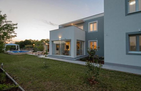 Cozy Home In Veliki Brocanac - Foto 26