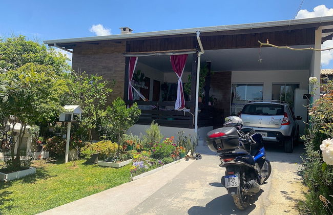 Casa Família: Praia, Campeche e Conforto - Photo 1