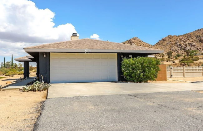 @ Marbella Lane - Zen-like Ambiance 3BR Home in JT - Photo 25