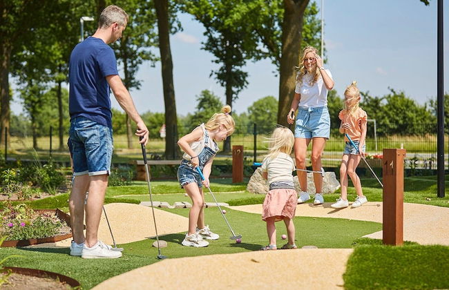 Villa With Garden in Holiday Park in Limburg - Photo 28