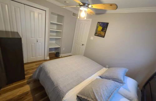 Great Spot near LSU and Mike the tiger - Foto 7