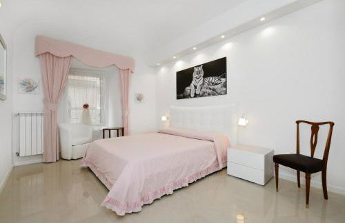 Ludovisi Barberini Grand Apartment - Photo 14