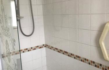 Court Farm Holiday Bungalows Ltd - Photo 34