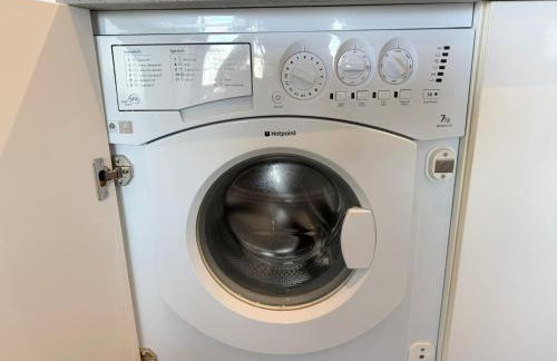 Stylish 2 bed Flat in London with River Thames views Access to boat rides into London-Near O2 Arena and Excel, Fast Wi-Fi, Free Parking, Excellent links Elizabeth and Southeastern Train Line - Foto 64