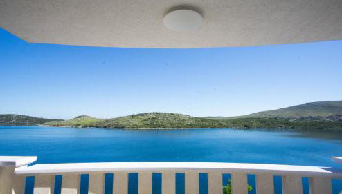 Vila Visnjic - Foto 1