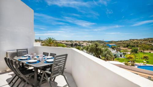 Albufeira Family Holidays with Pool View - Foto 3