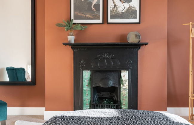 Kensington Place - 4 Bedroom Home w Free Parking - Photo 56