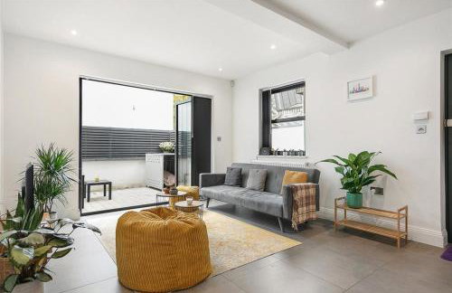 Heart Warming Getaway 1BR 1BA Private Patio - Foto 1