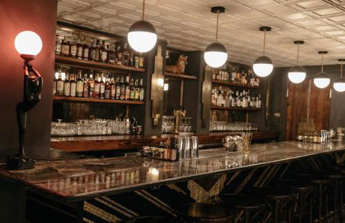 Modern Luxury Rooftop Deck, 3 mi to Downtown - Foto 69