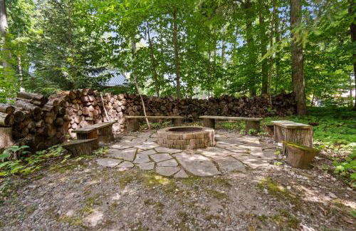 Beautiful Log Cabin Wooded Lake Access Interlochen Arts Academy - Foto 24