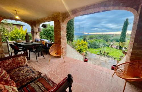 Magical Villa di Gioia Large 6-Bedroom Family Villa with Breathtaking views, Private Garden and Olive grove - in a Cool Village on the Umbria Tuscany Border - Foto 31