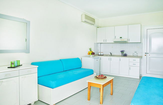 Xenios Port Marina Hotel - Photo 17