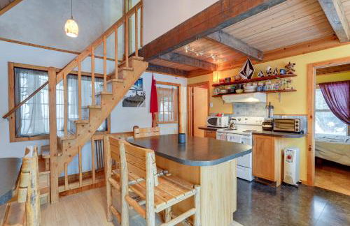 Snoqualmie Pass Cabin with Deck Walk to Ski Lift - Foto 4