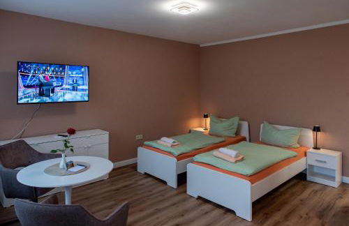 Top-moderne Ferienwohnung und Apartments auf früherem wunderschönen Bauernhof im Elbe-Elster-Kreis in Brandenburg bei Herzberg-Elster, Schönewalde, Holzdorf - Foto 44