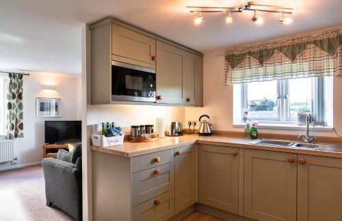 Finest Retreats - The Barn at Prowses Farm - Photo 3