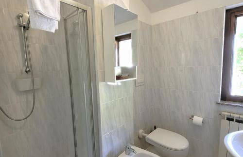 Sun Paradise Mountain Lake Iseo Hospitality - Photo 13