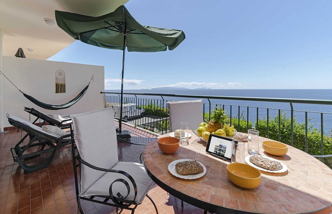 Reis Magos II by An Island Apart - Photo 1