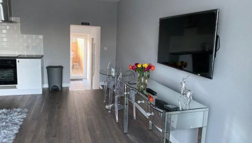 COACHMAN COTTAGE OUTSIDE HOT TUB - Foto 5