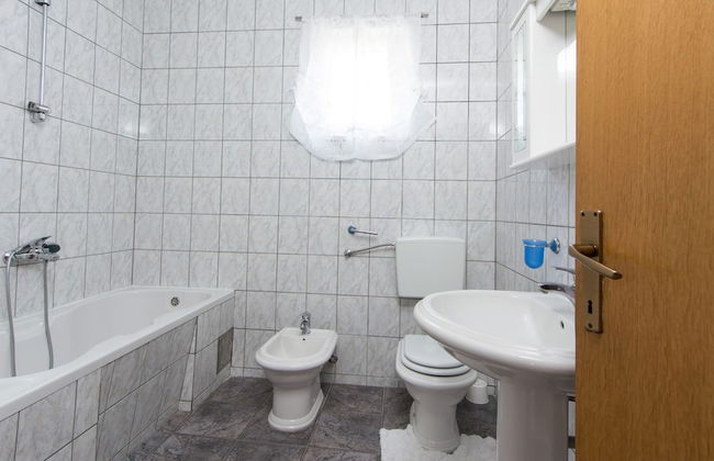 Modern Apartment in Seget Donji With View of the Sea - Foto 13