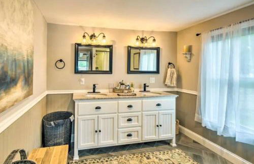 Unmatched Lakefront Home! - Foto 6