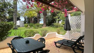 Beautiful Villa with terrace & garden - Foto 2