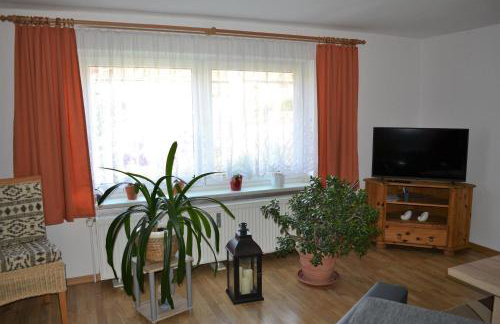 Ferienhaus mitten in der Natur, separater Eingang, Garten - Foto 11