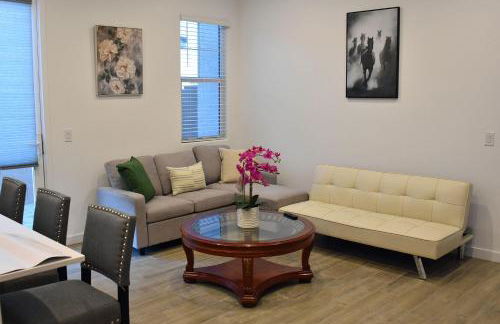 BnB Vacation Home - Photo 13