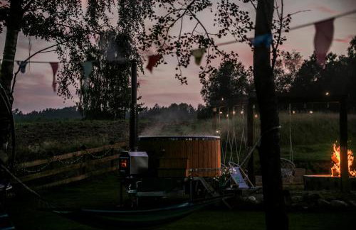 Ostoja Lemany - domki na Kaszubach, sauna, balia-jacuzzi, plac zabaw, tyrolka , dwa boiska, miejsce na ognisko, grill gazowy - Foto 78