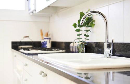 Elegante apt p4 pax a 1 min de la Playa con WiFI - Foto 9