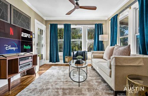 East Austin 2BR 1BA w Patio and Grill, Pet-Friendl Walk to 6th By Austin Vacay - Foto 41