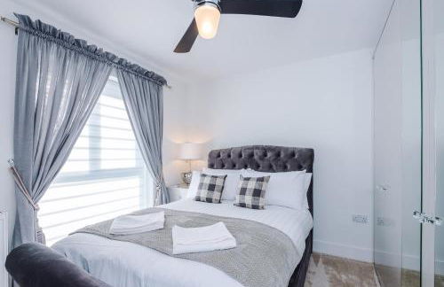 Hasting's House by YourStays - 3 Bedroom House in Stoke-on-Trent - Foto 40