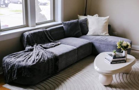 Sleeps 22 • Modern Multi-Unit • Gym • Workspaces - Photo 48