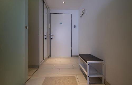 Rooftop Apartment by Rabe - Balkon, Parkplatz, Smart-TV, Netflix - Foto 14