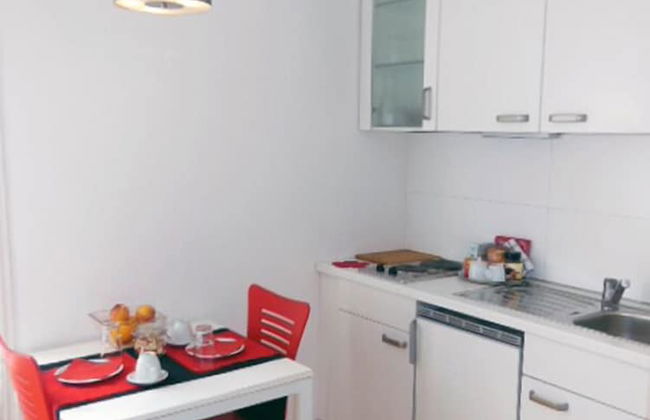 AI Apartments - Photo 33