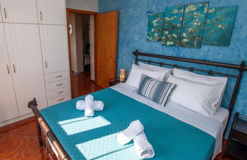 SEA & OLIVES HOUSE - Photo 7