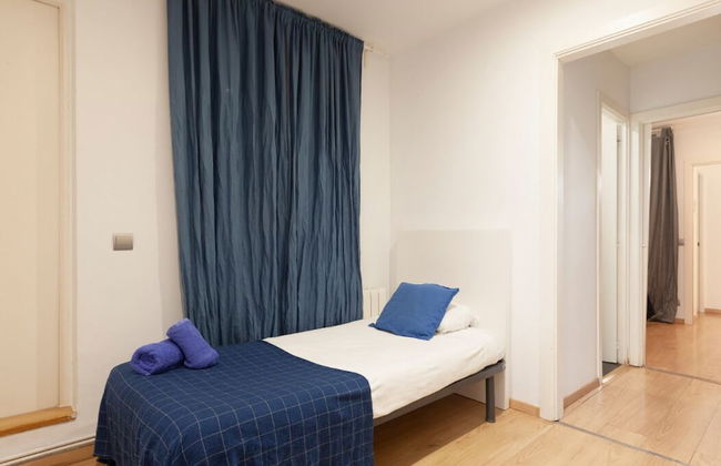 Centric Apartment Barna - Photo 3