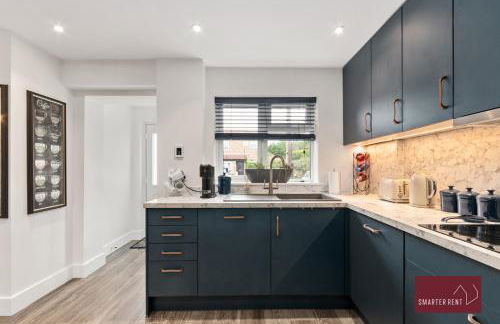 Holyport - Three Bedroom House - Parking - Foto 11