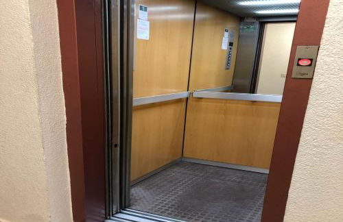 Ático en la plaza de Toro con garaje - Foto 16