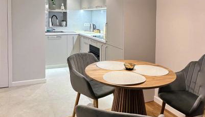 Trójmiejski przystanek - Foto 3