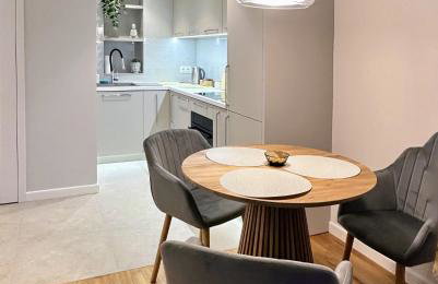 Trójmiejski przystanek - Foto 3