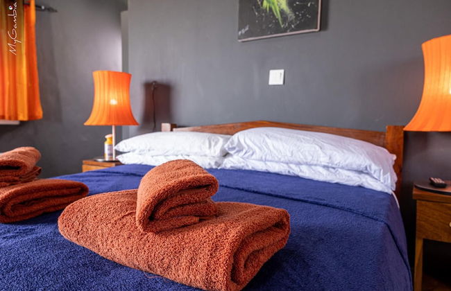 Lovely 13-bed Complex on Cape Point Beach, Bakau - Bojang River Lodge - Foto 9