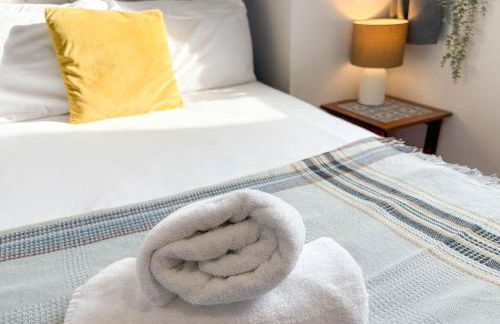 Spacious 2BR 2BA Apartment City Centre Sleeps 5 - Foto 24