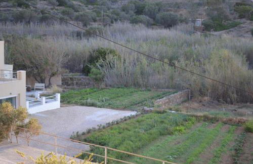 White Lotus seaside apartment - Photo 49