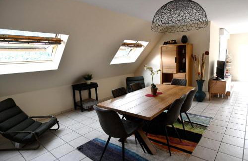 Le panorama - Appartement meublé 5 pièces cuisine salle de bain - Photo 9